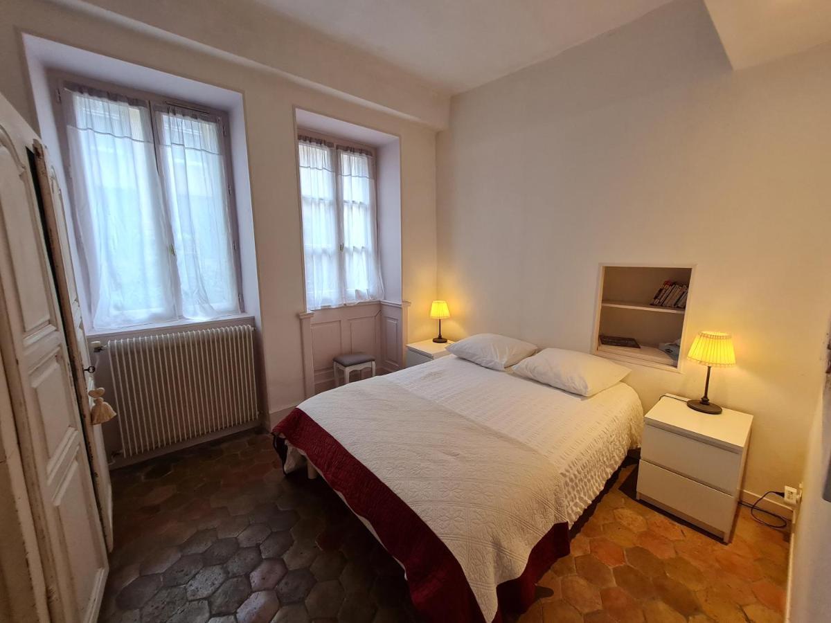 Le Jeu de Paume à Beaune centre Esterno foto